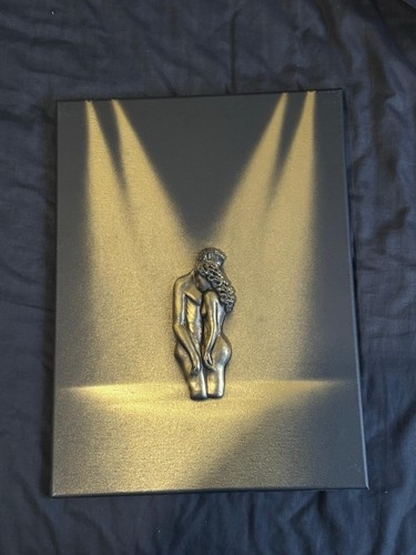 Metallic embossed lovers - embossed,