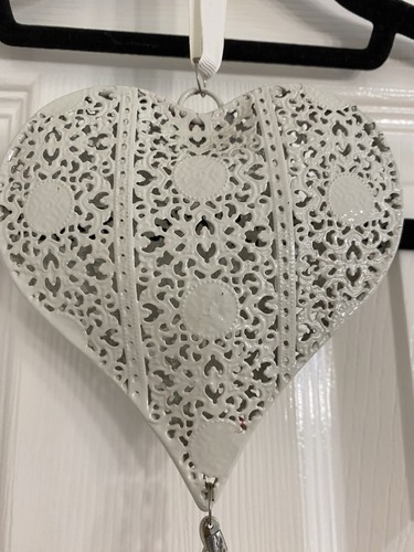 Hanging white metal - white, heart