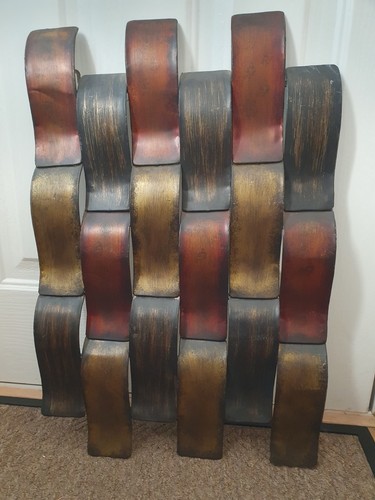 Statement metal wall - metal,